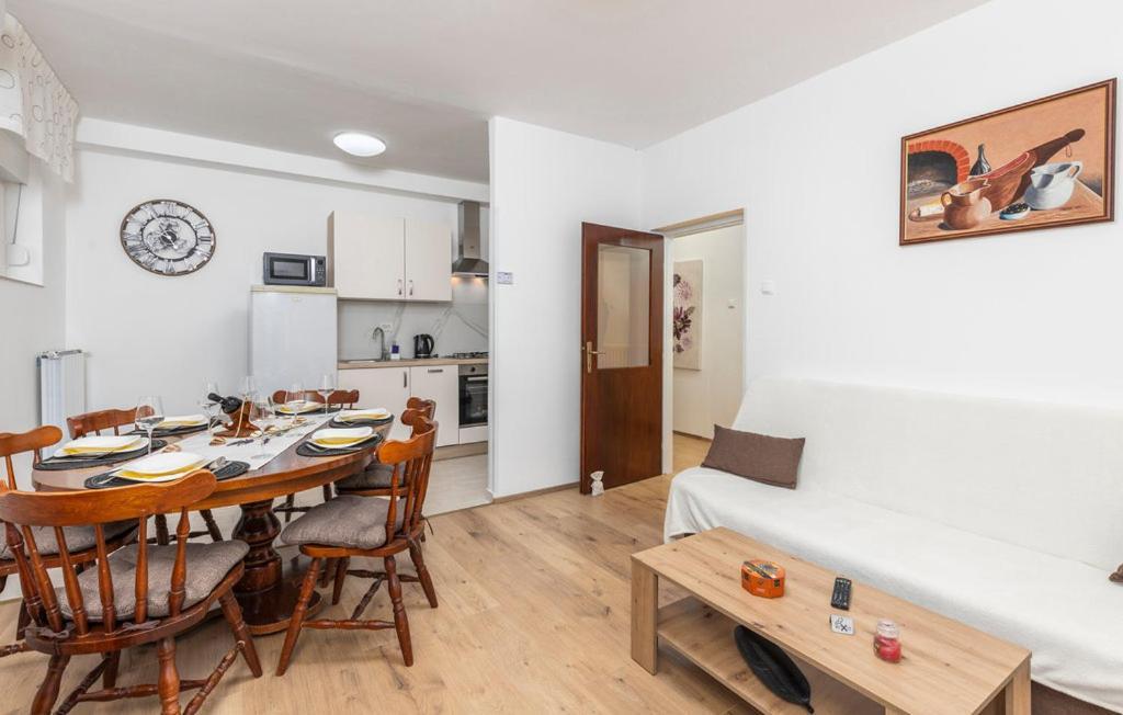 Apartman Nora Mucici Екстериор снимка
